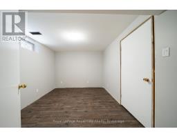 43 PATIENCE CRESCENT - 26