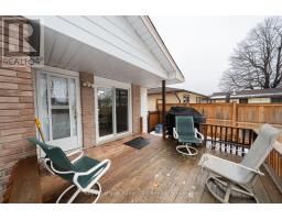 43 PATIENCE CRESCENT - 31