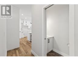 6 - 165 EGAN AVENUE - 21