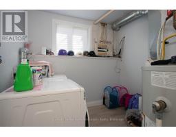 17 LAURIER STREET - 20