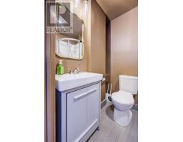 18 SHANLEY STREET - 19