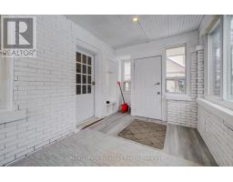 18 SHANLEY STREET - 4