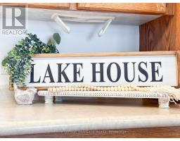 49 - 77307 BLUEWATER HIGHWAY - 40