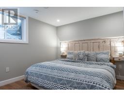 23 HAWTHORN COURT - 34