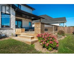 23 HAWTHORN COURT - 40