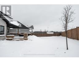 23 HAWTHORN COURT - 43