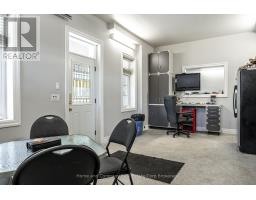 35 THOMAS STREET - 32