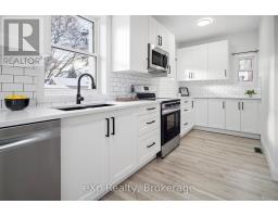 40 VICTORIA STREET S - 10