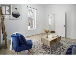 40 VICTORIA STREET S - 19