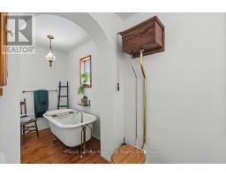 687 NEW DUNDEE ROAD - 17