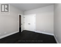 19 KASTNER STREET - 11