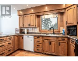 45 WILLIAM STREET - 22