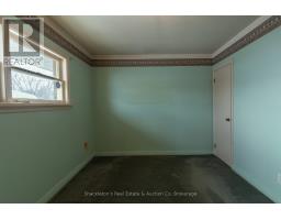 53 SANDRA AVENUE - 13