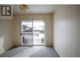 53 SANDRA AVENUE - 14