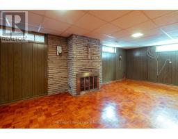 53 SANDRA AVENUE - 21