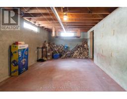 53 SANDRA AVENUE - 26