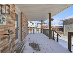 639 HIGHVIEW DRIVE S - 16