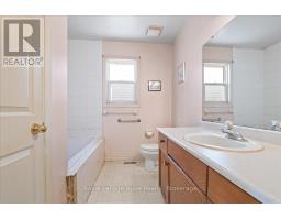 639 HIGHVIEW DRIVE S - 27