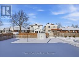 639 HIGHVIEW DRIVE S - 40