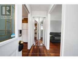 43 PATIENCE CRESCENT - 13