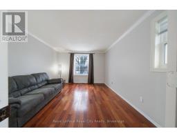 43 PATIENCE CRESCENT - 14