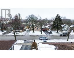 43 PATIENCE CRESCENT - 2