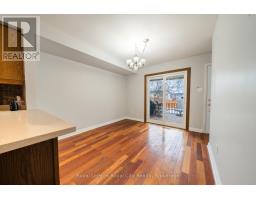 43 PATIENCE CRESCENT - 21
