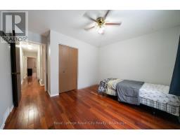 43 PATIENCE CRESCENT - 30