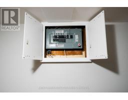 43 PATIENCE CRESCENT - 43