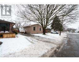 43 PATIENCE CRESCENT - 6