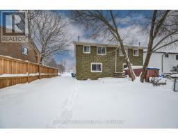 52 AVONWOOD DRIVE - 32