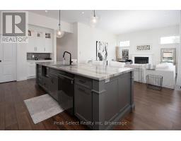 343 TRACY STREET - 11