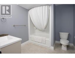 343 TRACY STREET - 40