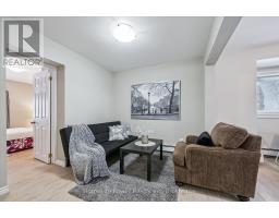 319 VICTORIA STREET S - 6