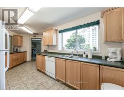 311 - 20 ST GEORGE STREET - 29