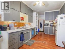 450 INKERMAN STREET W - 11