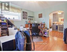 450 INKERMAN STREET W - 13