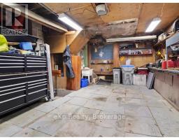 450 INKERMAN STREET W - 32