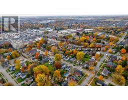 450 INKERMAN STREET W - 43