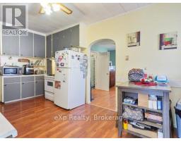 450 INKERMAN STREET W - 8