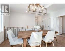 17 DIAMOND STREET - 16