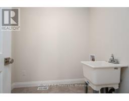 17 DIAMOND STREET - 40