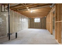 17 DIAMOND STREET - 43