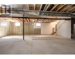 17 DIAMOND STREET - 44