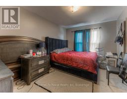 15 FLORAL CRESCENT - 36