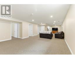 12A CLAYTON STREET - 25