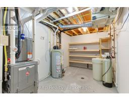 12A CLAYTON STREET - 32