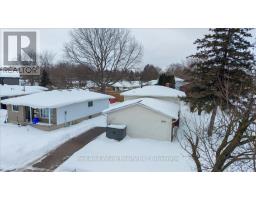400 MIDWOOD CRESCENT - 29