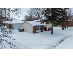 400 MIDWOOD CRESCENT - 30