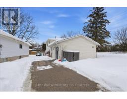 400 MIDWOOD CRESCENT - 4